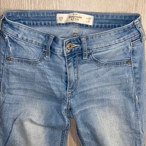 Super skinny light wash A&F jeans 00s